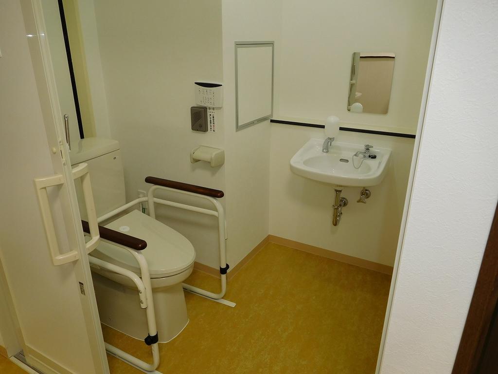 Hostel Maxi Alpa Naha Exteriér fotografie